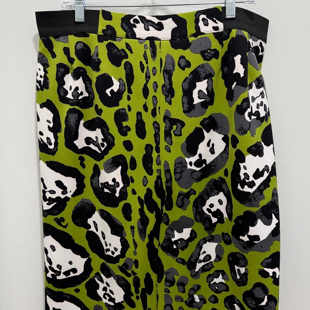 Stretch Green Animal Print Straight Skirt, Size 16 Petite